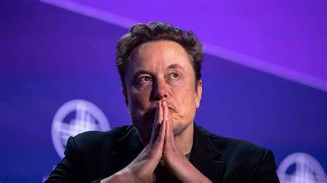 Elon Musk anunció que se dedicará a sus empresas